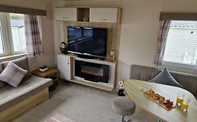 Brand New 3 Bed @ Weymouth Bay